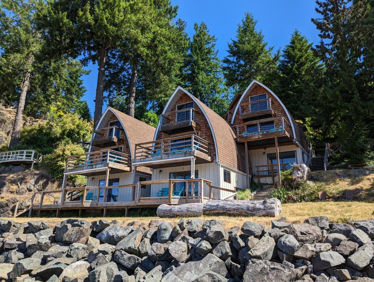 Jade Resort-Oceanfront Suites In Gowlland Harbour Heriot Bay Exterior foto